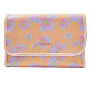 Nine West Hanging Travel Organizer